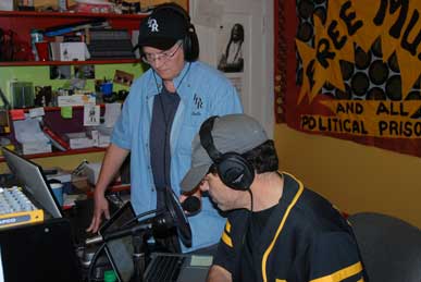 NOelleSteve2MumiaInterview10-5-2012